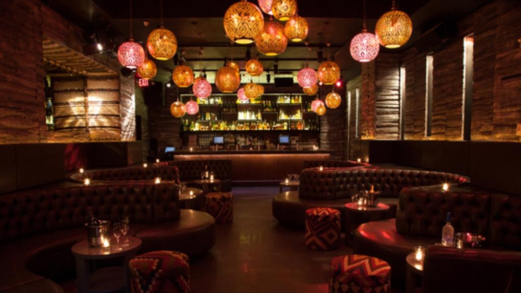 The Dominick Hotel New York Exterior foto The bar at the nightclub